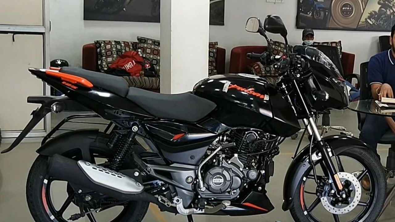 PULSAR 125 - Amba Bajaj