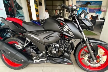 TVS Apache RTR