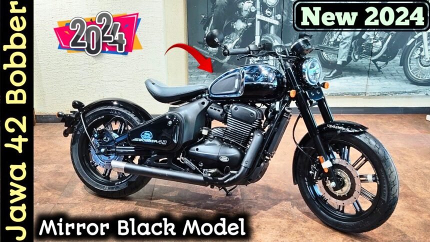 Jawa 42 Bobber Black Mirror