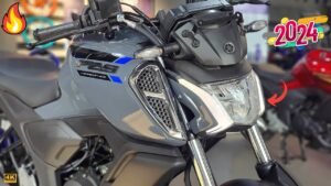 लड़कियों को खूब पसंद आ रही है कातिलाना फीचर्स वाली Yamaha FZS-FI बाइक, जानें कीमत